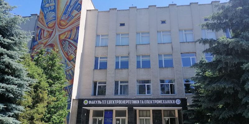 Університет Вінниця: Корпус №4 ВНТУ – деталі