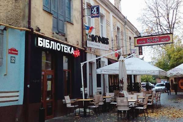 Крамничка сувенірів “ШоШоурум” у Вінниці – відвідайте нас!