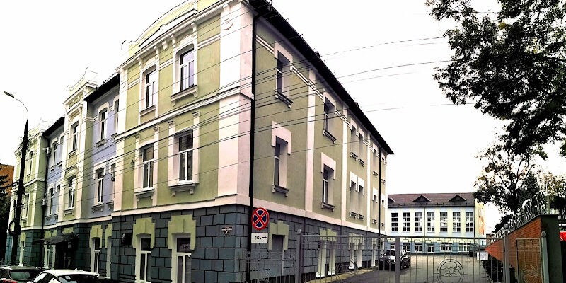 Вінницька загальноосвітня школа: ФМЛ №17 Вінниця