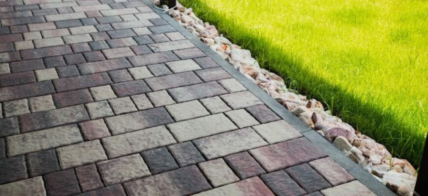 Брусчатка: что это и как её использовать в ландшафтном дизайне?