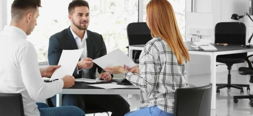 Що таке консалтингова компанія: ролі, послуги та користь для бізнесу