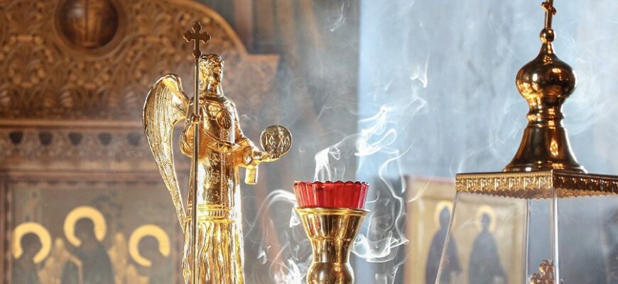 Що таке літургія: розуміння сенсу та значення релігійного обряду