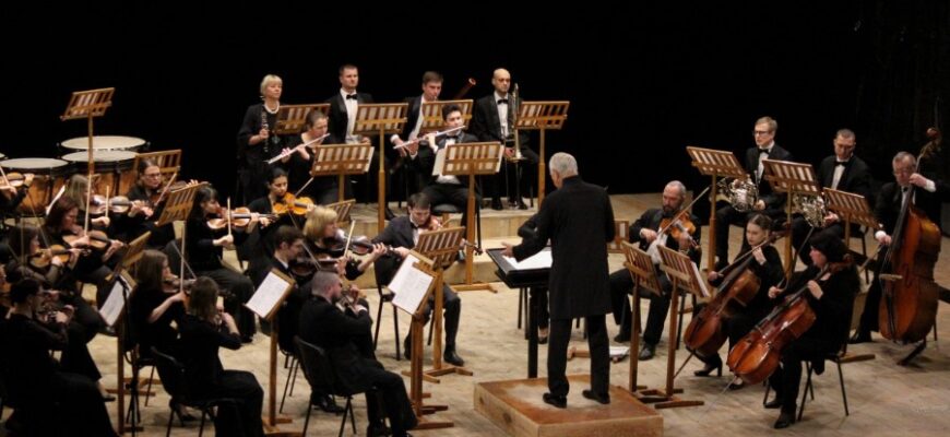 Прелюдія в музиці: визначення, історія та значення для композиторів Прелюдія в музиці: визначення, історія та значення для композиторів