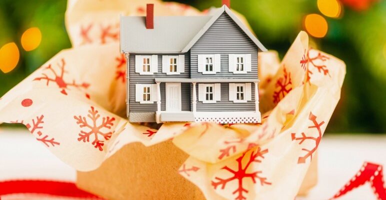 Дарственная в Украине: что это и как правильно оформить договор дарения