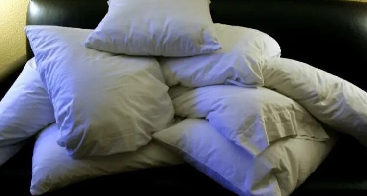 Что такое холлофайбер: плюсы, минусы и особенности материала