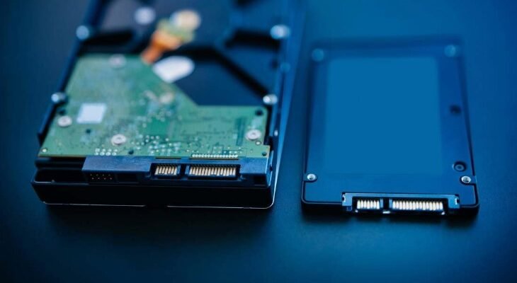 Что такое SSD: Принципы работы и преимущества твердотельных накопителей