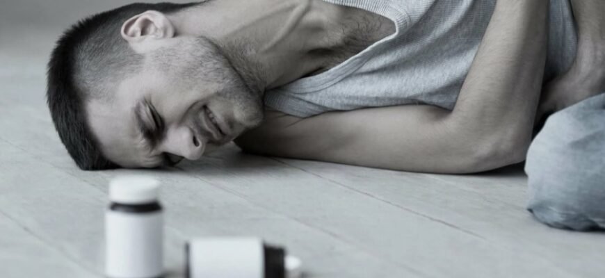 Абстинентный синдром: причины, симптомы и методы борьбы с ломкой Абстинентный синдром: причины, симптомы и методы борьбы с ломкой