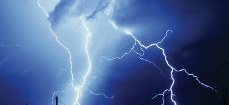 Что такое атмосферное электричество: исследования и применение технологий