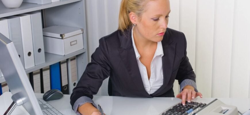 Что такое дебет: понятие, особенности и примеры использования