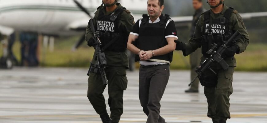 Экстрадиция: что это, как работает и почему важна в международном праве