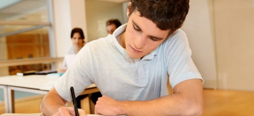 Грамматическая ошибка: определение, примеры и способы избежать её