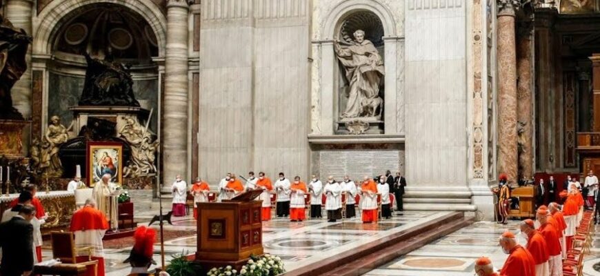Теократия: определение, особенности и роль в современном мире
