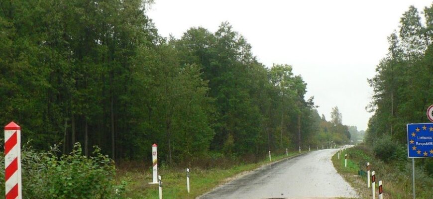 Что такое война декретов: причины, последствия и влияние на общество