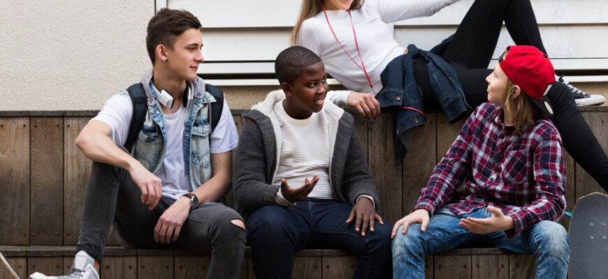 Что такое жаргон: определение, примеры и его влияние на язык