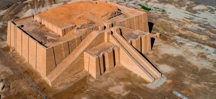 Зиккурат: что это такое и какова его роль в древней архитектуре?