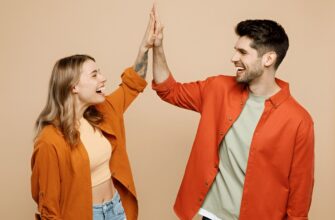 Знайомства на відстані: чи є у них майбутнє