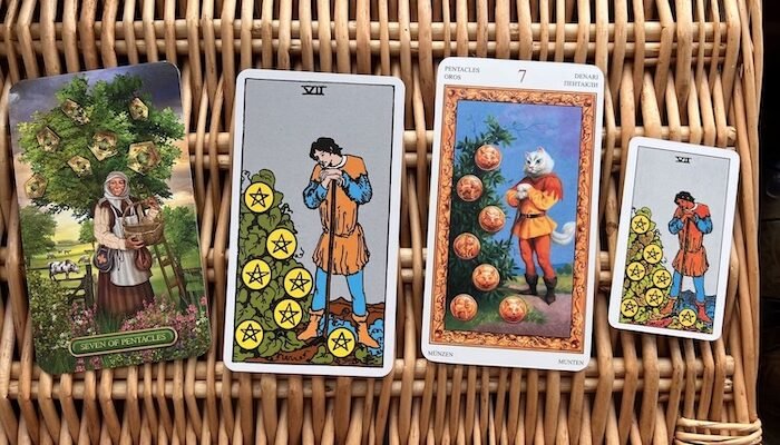7 Пентаклей в раскладе на партнера: ждать или действовать?