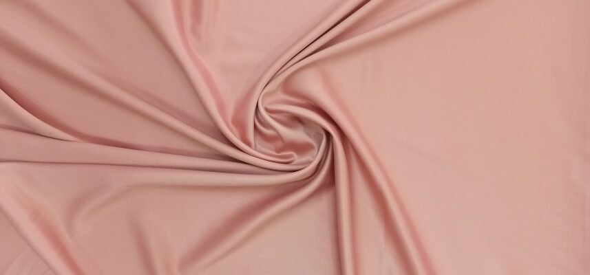 Атлас ткань для платья: особенности, виды и применение