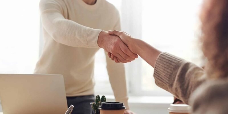 Аутсорсинг, лізинг персоналу та підбір працівників в ритейлі з Fillin: переваги співпраці