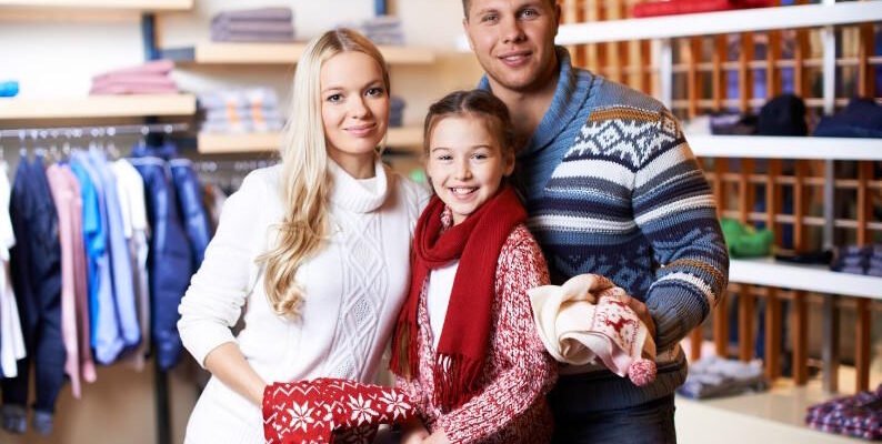 Як зібрати гардероб для всієї родини й не купувати зайвого
