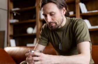 Невидимі сигнали: як зрозуміти, що проблема з алкоголем уже потребує допомоги