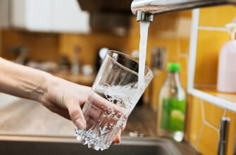 Вода з криниці в дім: як працює насосна станція і що врахувати